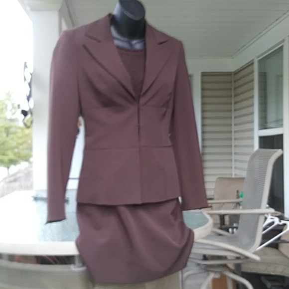 Bebe mini skirt,suit, chocolate brown. Sz.4 - Picture 2 of 9